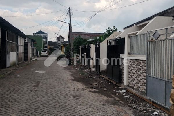 dijual rumah baru 1 lantai di medokan ayu - 6