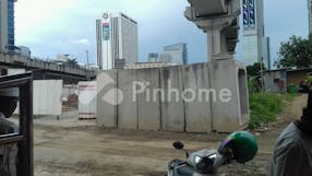 Dijual Tanah Komersial Loaksi Bagus Dekat RS di Jl. Jendral Gatot Subroto - Gambar 2