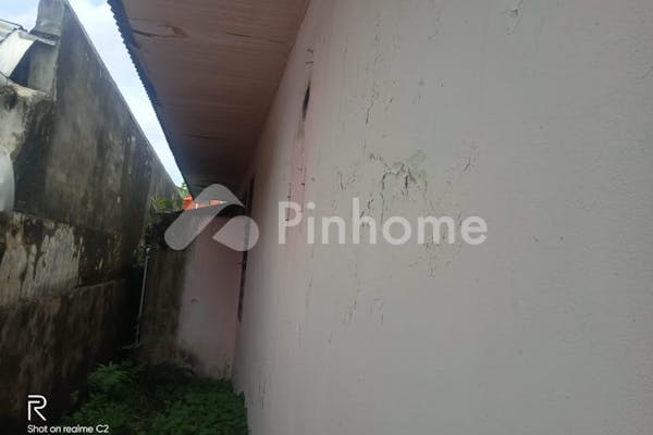 dijual rumah bulatan di komp  taman mitra a1 no  13 - 6