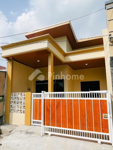 dijual rumah minimalis dan modern di sektor v  pondok ungu permai  bekasi - 10