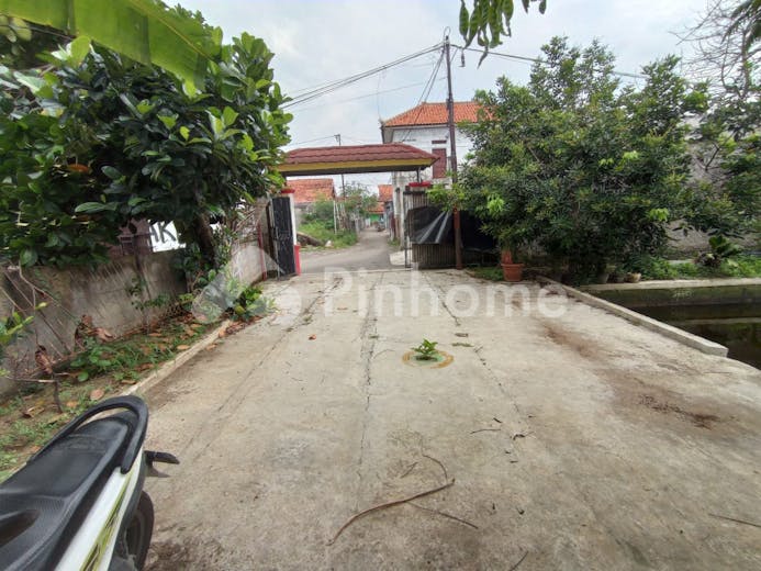 dijual tanah residensial lokasi strategis di jl  k h saleh - 4