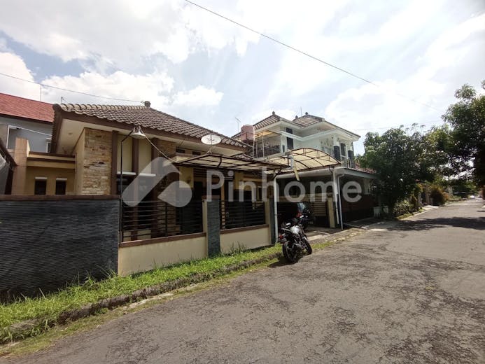 disewakan rumah bebas banjir dekat bandara di perum fajar indah  baturan  colomadu - 5