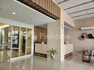 dijual apartemen hook 3br baru di springlake summarecon bekasi - 3