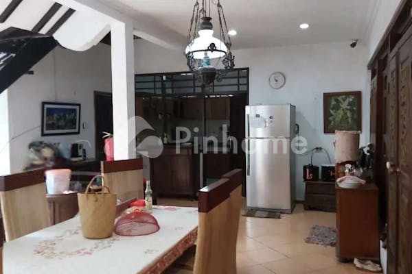 dijual rumah jemursari di jemursari - 5