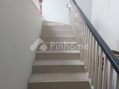 dijual rumah siap huni di kebayoran residence bintaro sek 7 di pondok jaya - 4