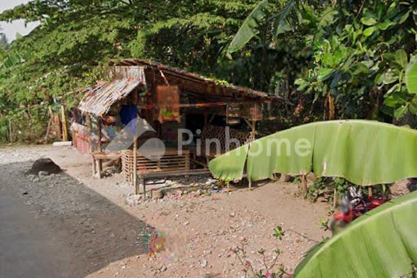 dijual tanah residensial dekat rumah grosir semampir cilacap di cidongkal - 1