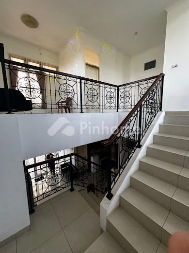 dijual rumah hunian mewah di raffles residence purwokerto - 21