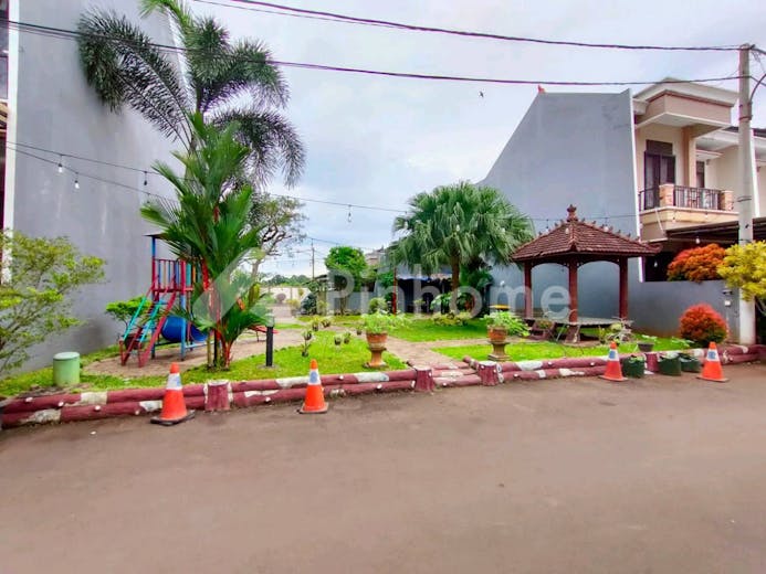 dijual rumah siap huni harga nego di jl  raya kranggan - 9