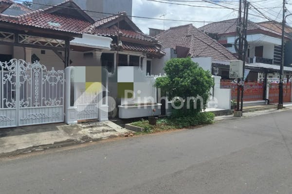 dijual rumah lokasi bagus di rawamangun - 2