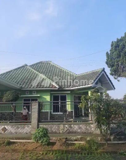 dijual rumah di perumahan tirtasani estate malang di perumahan tirtasani malang - 2