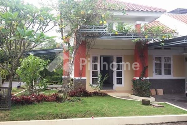 dijual rumah dkt universitas maranatha kbp di padalarang - 4