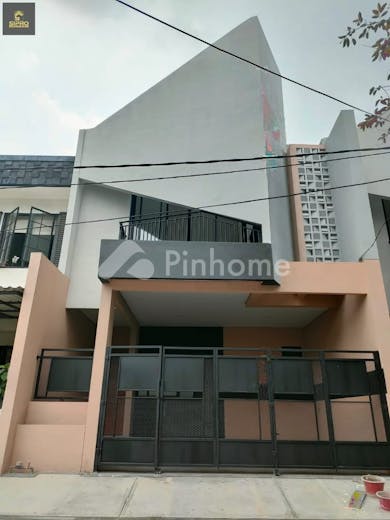 dijual rumah baru siap huni di cluster bintaro sektor 9 di pondok aren - 20