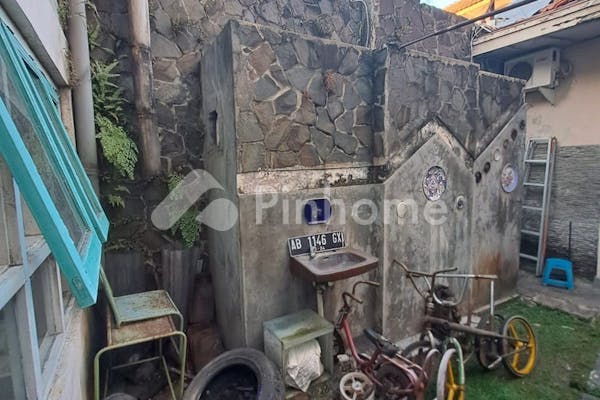 dijual rumah sangat strategis di suryodiningratan mantrijeron kota yogjakarta - 8