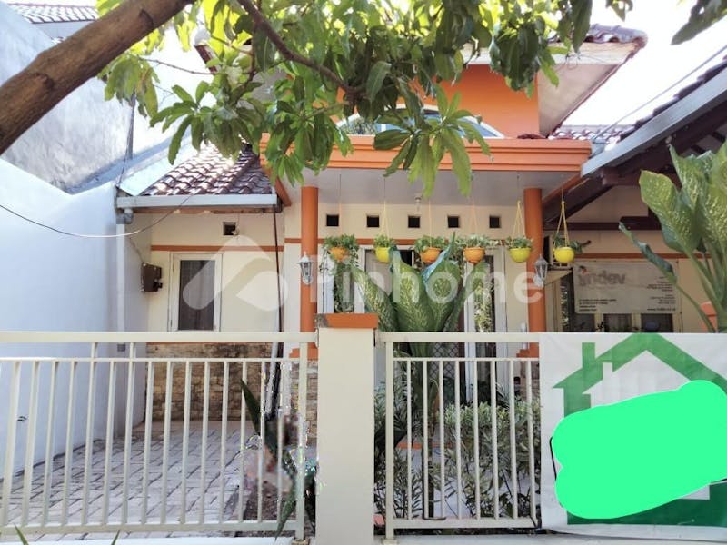 dijual rumah murah siap huni dekat upn di purimas - 1