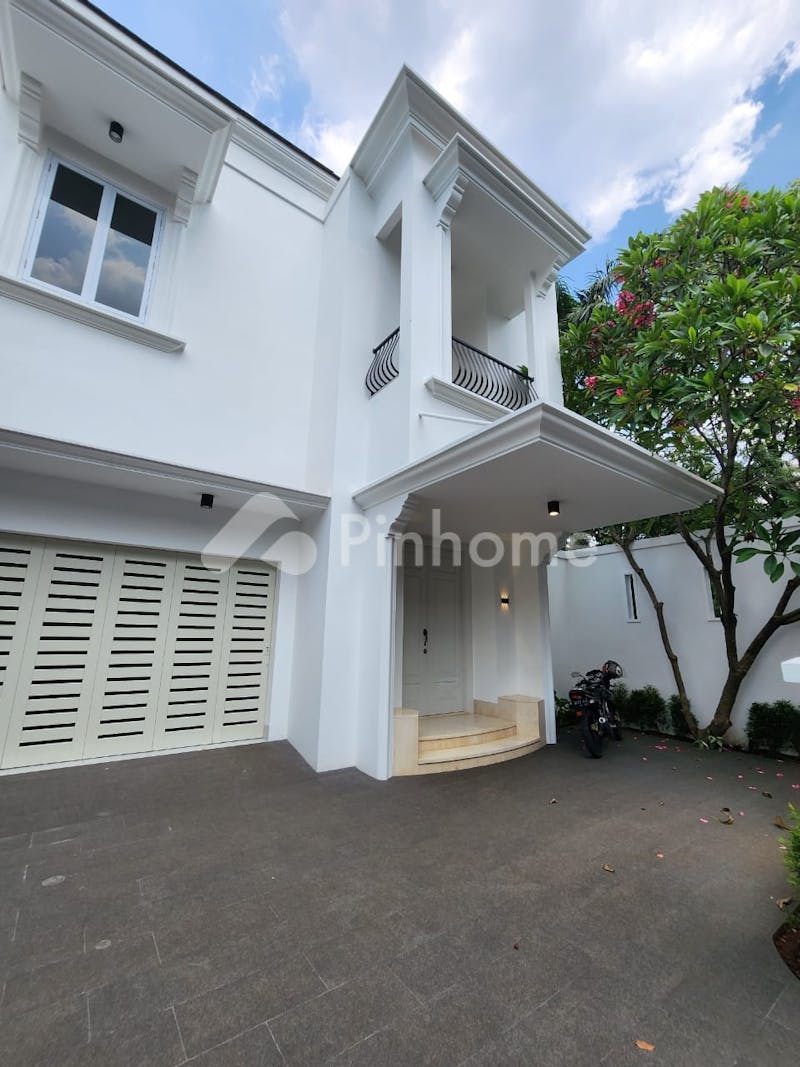 dijual rumah mewah modern di kemang - 1