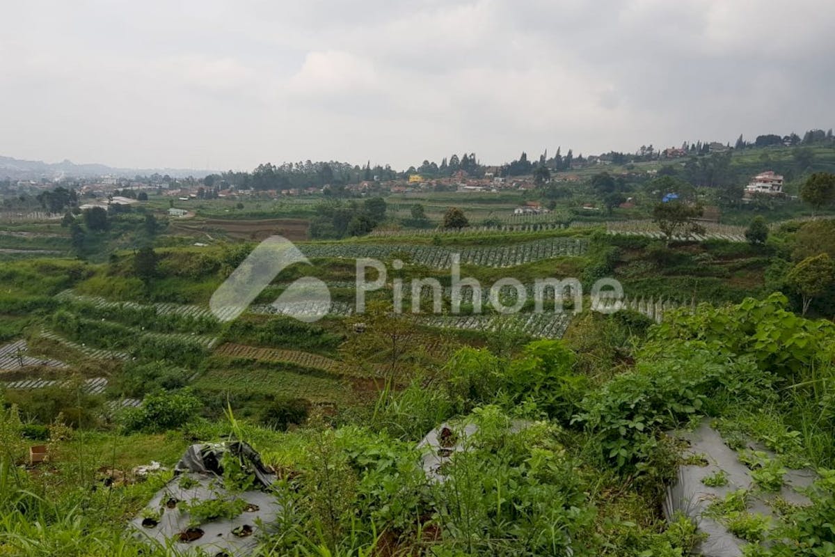 similar property dijual tanah komersial lokasi bagus di jl  kampung pojok lembang - 3