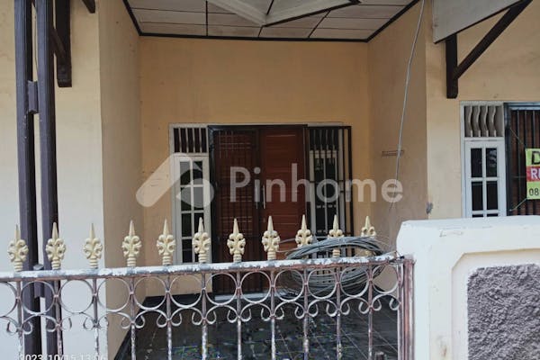 dijual rumah dan lahan kontrakan di jalan mundel - 2