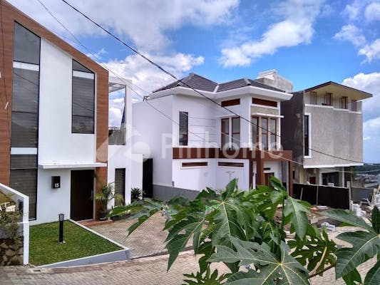 dijual tanah residensial kavling rumah villa lembang di cluster muslim lembang - 4