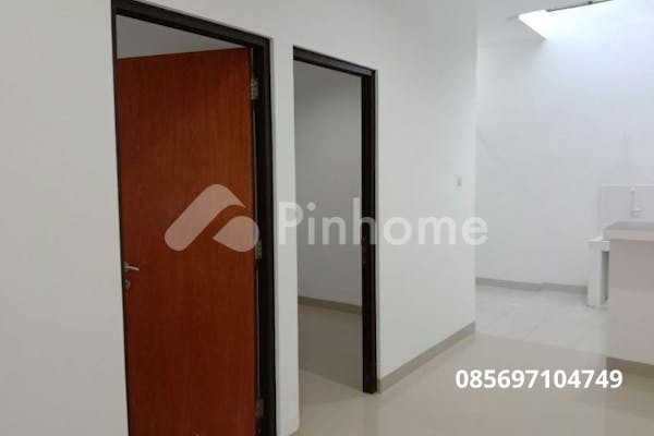 dijual rumah minimalis harga ekonomis di cipayung kota depok - 3