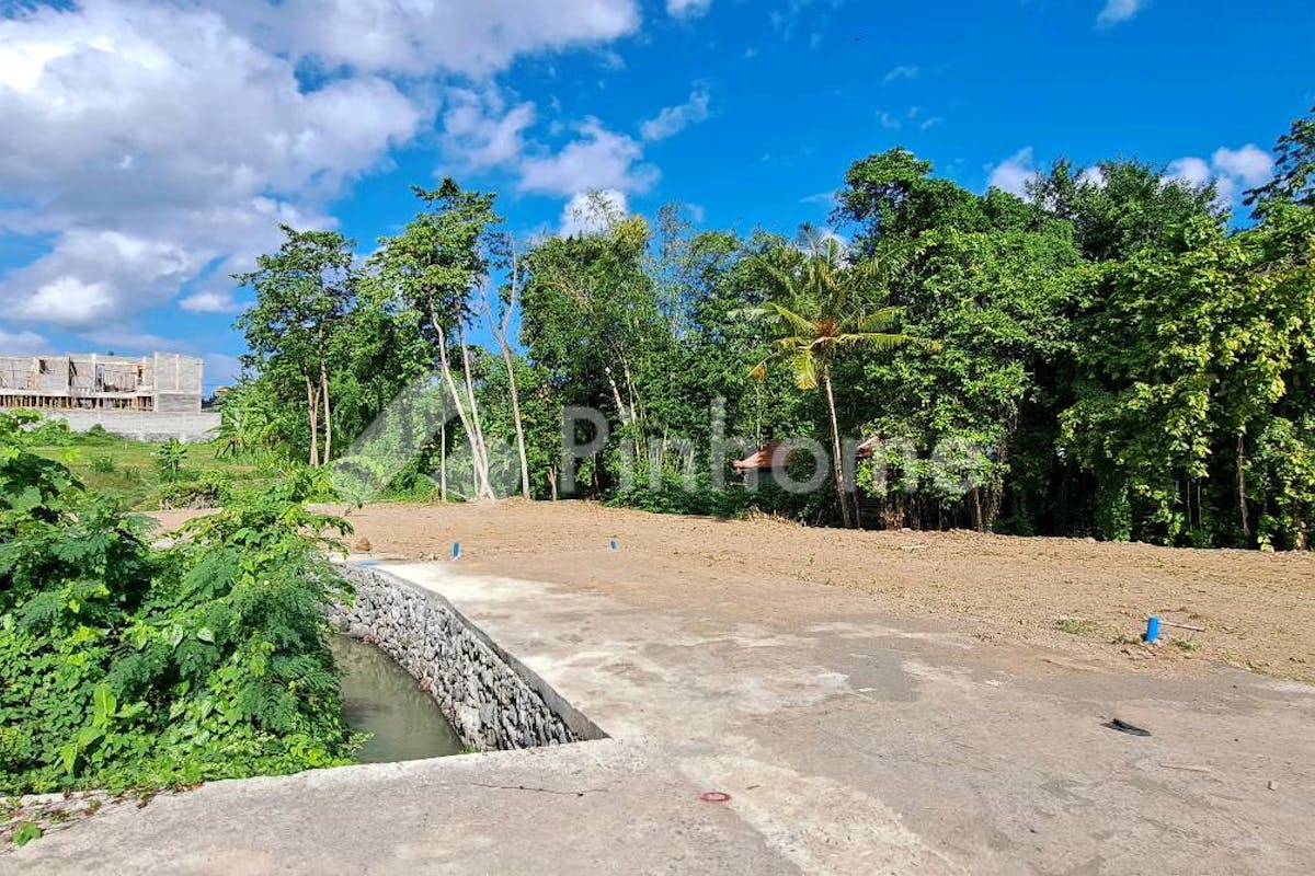 similar property dijual tanah komersial harga terbaik dekat tempat wisata di tumbakbayuh  tumbak bayuh - 15