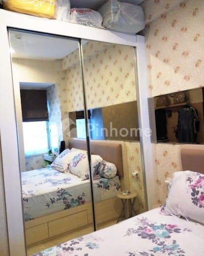 dijual apartemen siap huni dekat mall di apartemen capitol park residence - 6