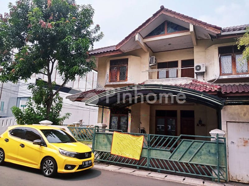 dijual rumah hook 2 lantai di kelapa gading di jalan nusa indah - 1