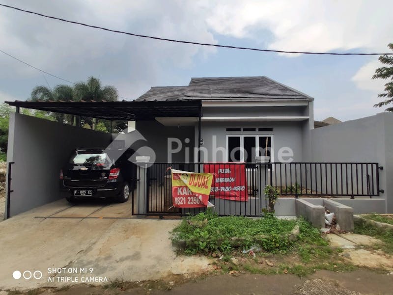 dijual rumah dengan lokasi super strategis di jalan wijaya kusuma 3  blok c no  14 - 1