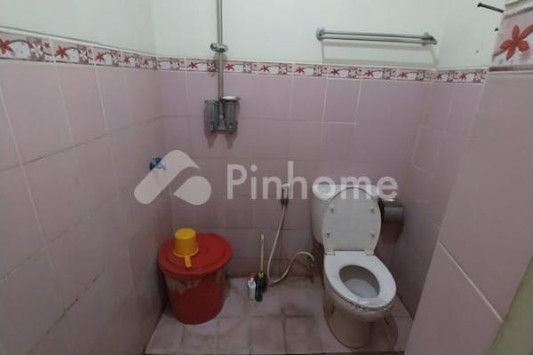 dijual rumah utara condongcatur di jalan kaliurang km 7 - 8