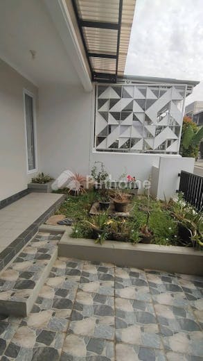 dijual rumah 4kt 112m2 di jl sakura - 11