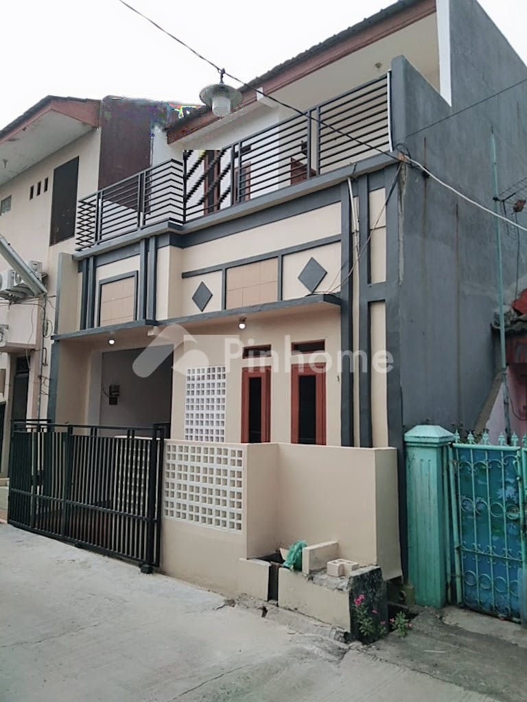 dijual rumah 2 lantai minimalis pondok ungu permai bekasi di pondok ungu permai - 11