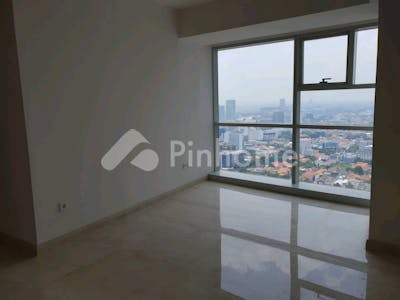 dijual apartemen lokasi bagus dekat mall di one icon  jl  jendral basuki rachmat - 3