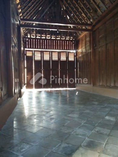 dijual rumah siap pakai di jln tajem - 3