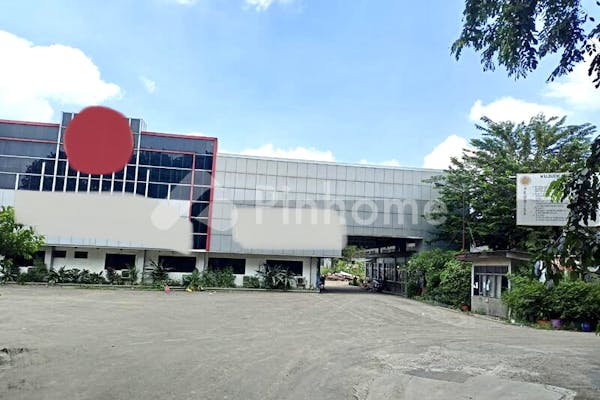 dijual tanah komersial sangat strategis jalan raya di jalan daan mogot km 18  batu ceper  tangerang - 6