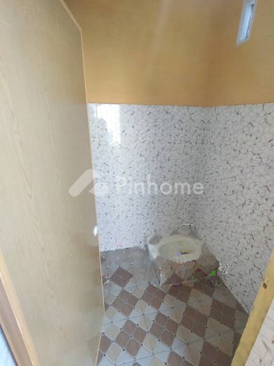 dijual rumah  harga terbaik di jalan  alpokat - 5