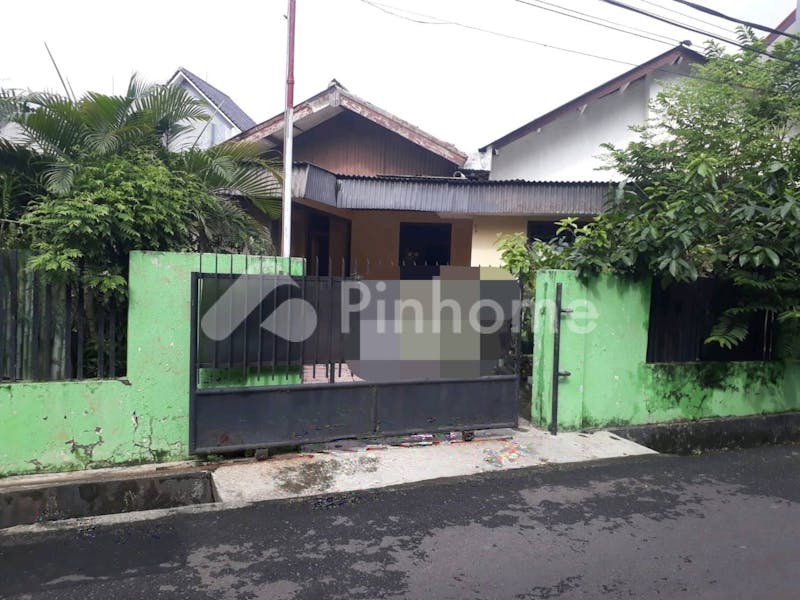 dijual rumah 1 lantai luas komplek elit di jl sirip kuning - 1