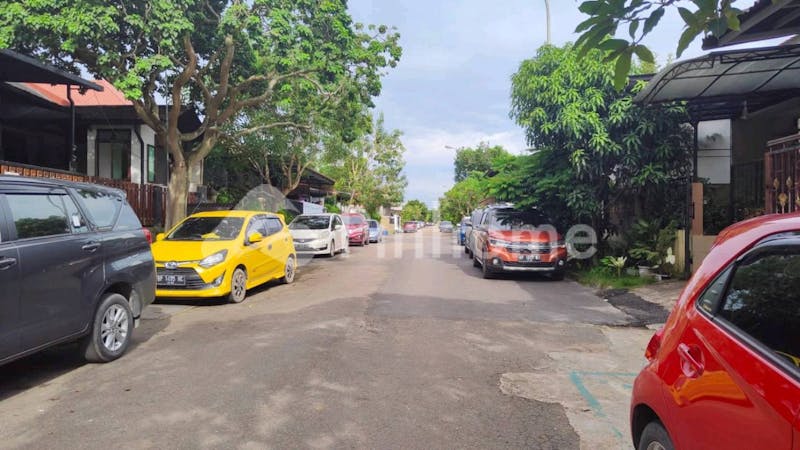 dijual rumah sangat strategis di anggrek mas i - 2