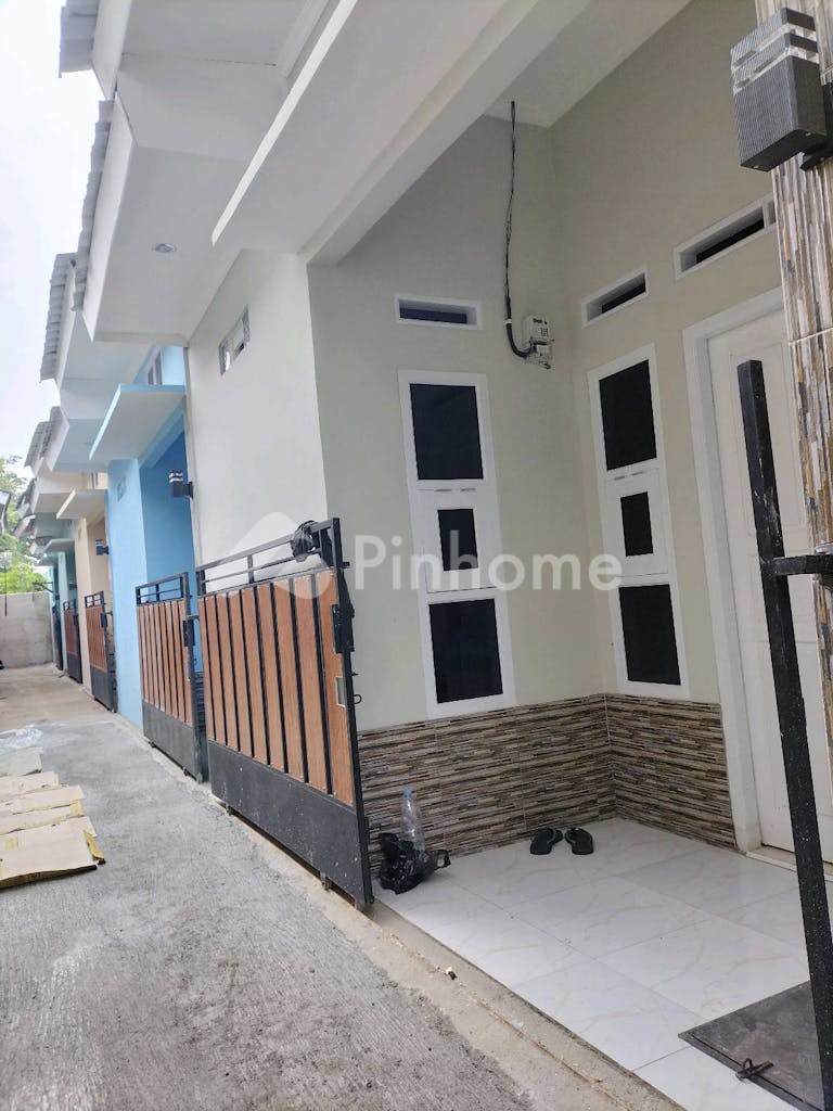 dijual rumah murah minimalis dekat stasiun di claster dedy - 8