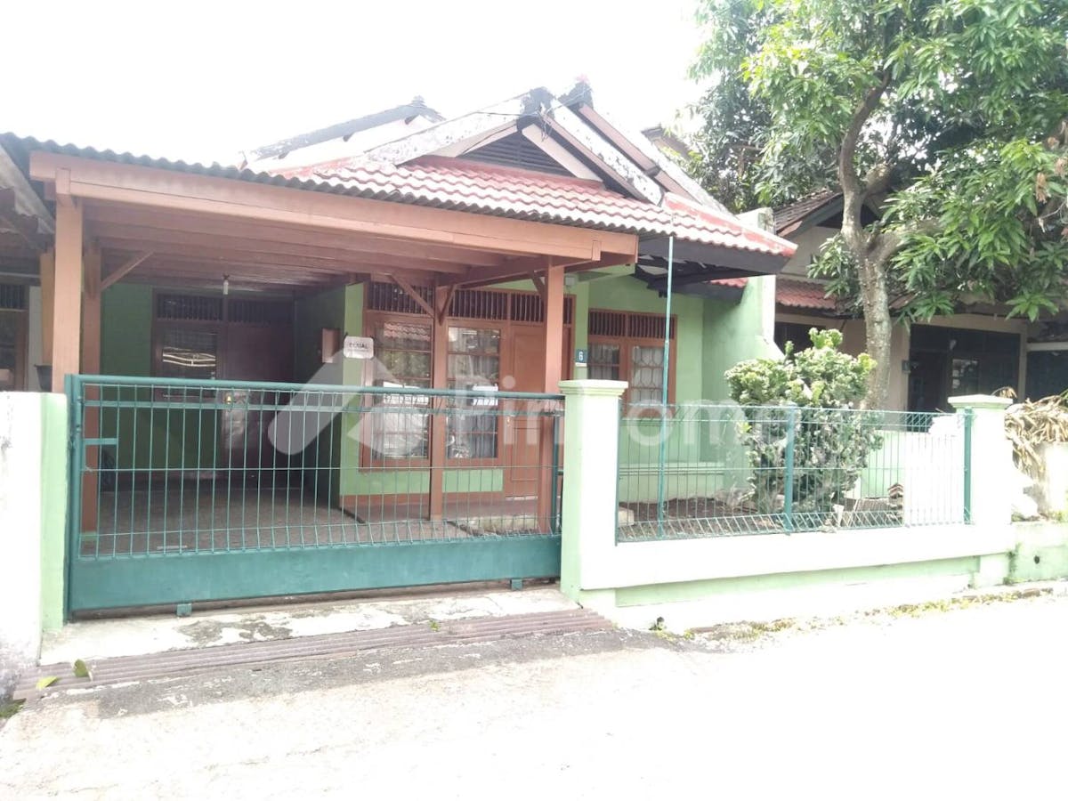 Dijual Rumah Siap Huni Dekat RS di Jl. Antapani - Gambar 1
