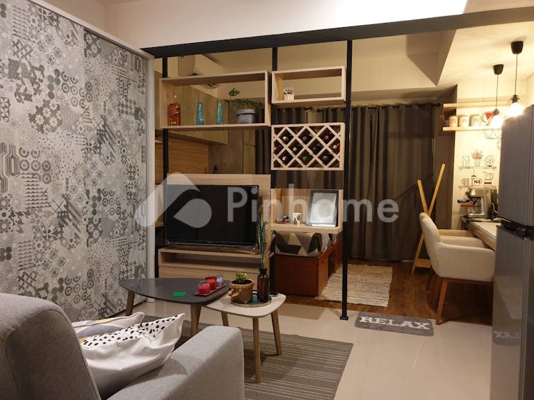 Dijual Apartemen Siap Pakai di Breeze Tower Bintaro Residence - Gambar 2