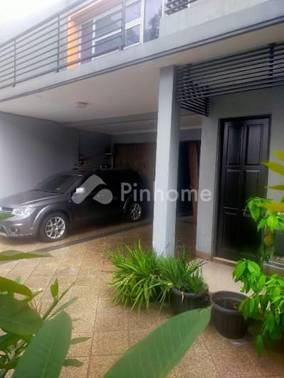 dijual rumah 2 lantai disisi jln utama pasa rebo cijantung di jln gongseng pasarebo jakarta timur - 2