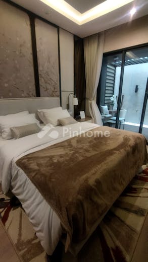 dijual rumah dharmawangsa bintaro sektor 7 di dharmawangsa bintaro - 7