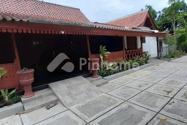disewakan rumah tradisional jawa di beji jetis karangnongko klaten jawa tengah 57483 - 3