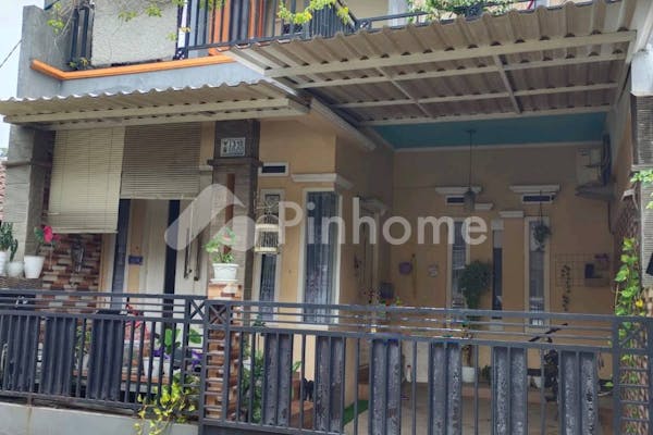 dijual rumah cantik di harapan baru 2 - 1