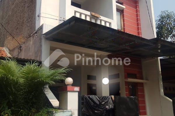 dijual rumah 3 lantai dkt pemkot cimahi di bumi pakusarakan - 1