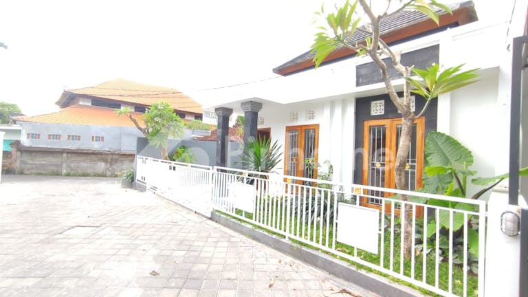 Dijual Rumah Siap Pakai Dekat Kampus di Jl. Dewata - Gambar 3