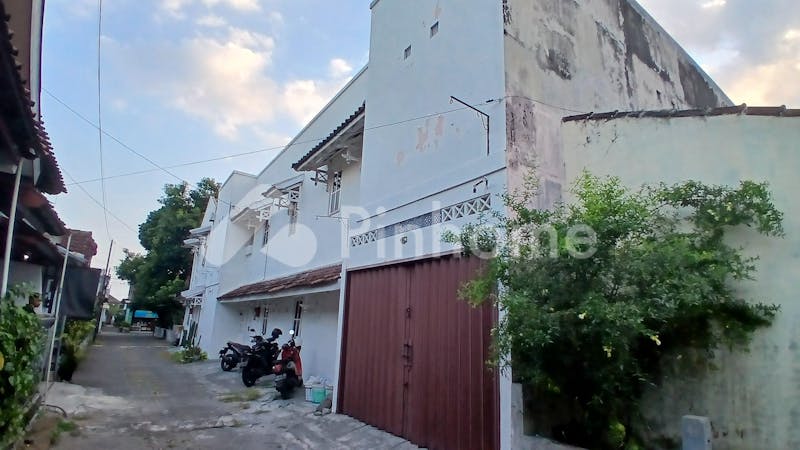 dijual kost cantik 28 kamar dan rumah tinggal dekat titik 0 km di wirobrajan - 2