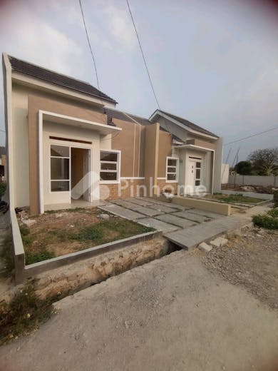 dijual rumah ready stok tanpa dp free biaya 7juta di gg  damai  tanah merah  kec  sepatan tim   kab - 3