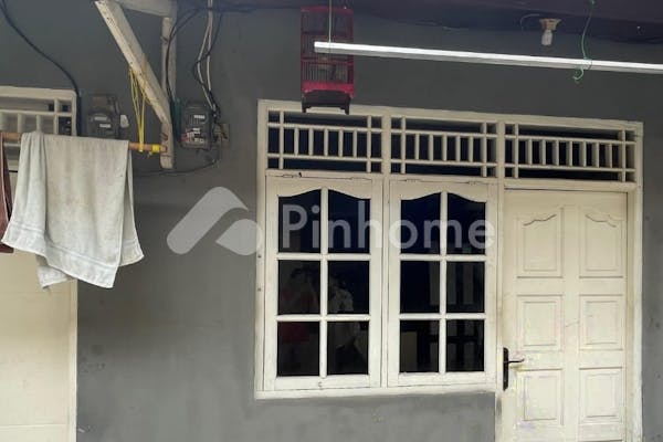 dijual rumah model kontrakan di jln  h mean ciledug - 1