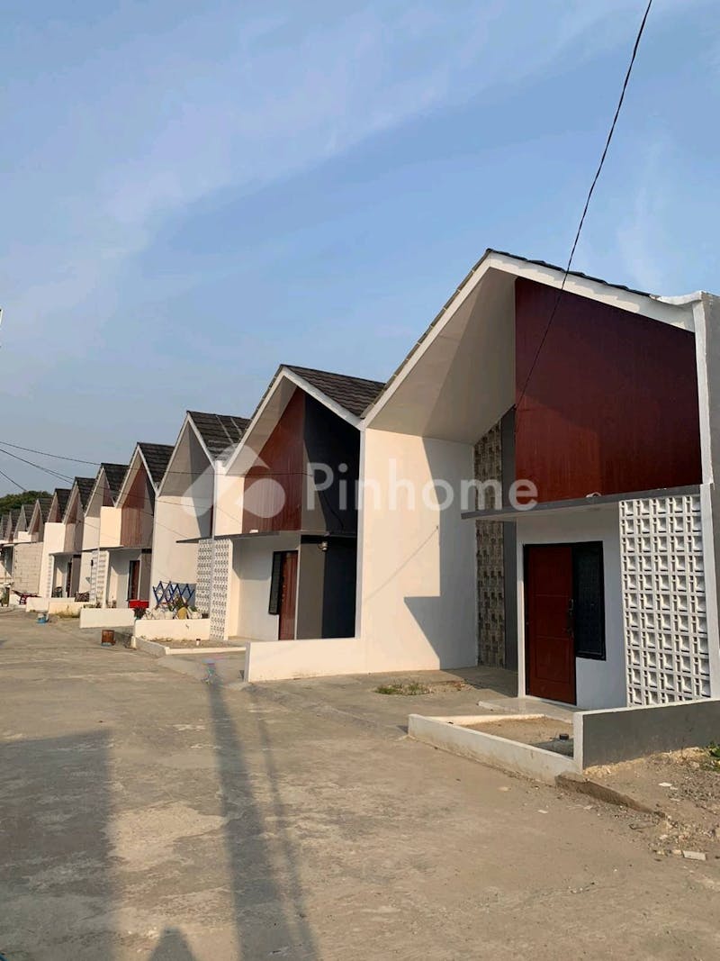 dijual rumah 2kt 72m2 di semper barat - 1