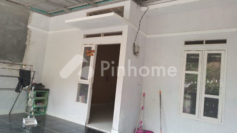 dijual rumah minimalis free pagar n kanopi di sukabumi - 1